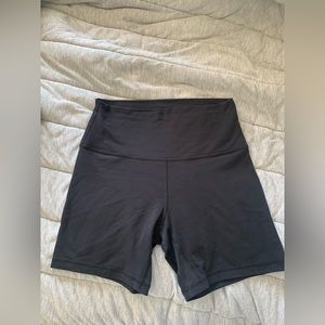 lululemon Align High-Rise Short 6”